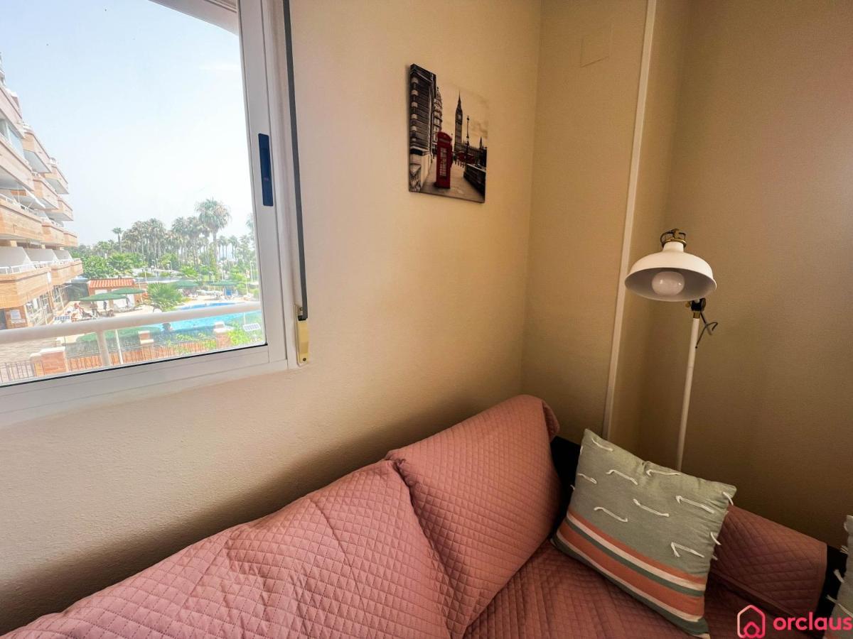Modern Apartment In Front Of The Mediterranean أوروبيسا ذيل مار المظهر الخارجي الصورة